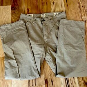 NWT Khaki heavy duty canvas carpenter pants